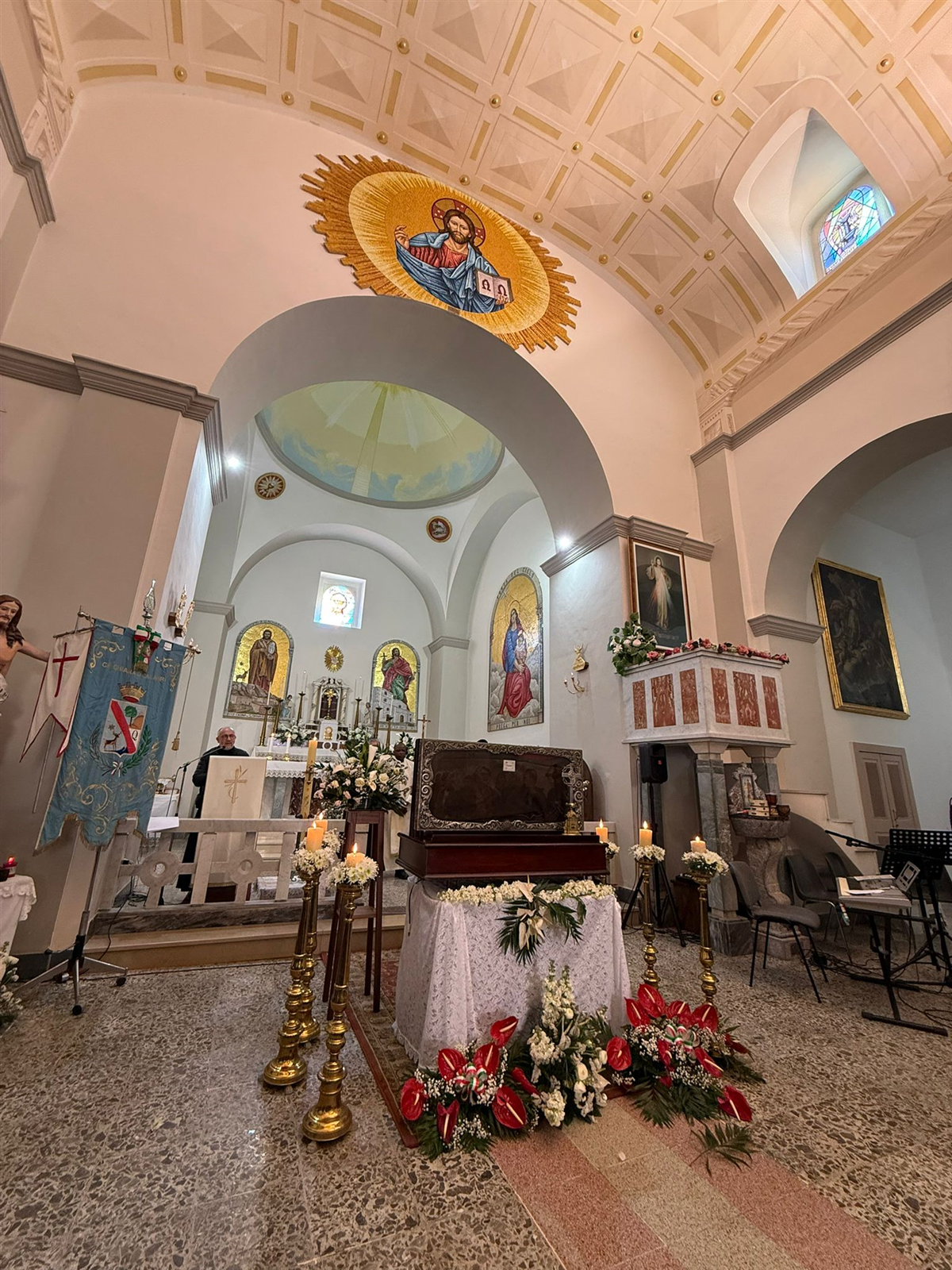 PHOTO-2026-04-12-15-13-40