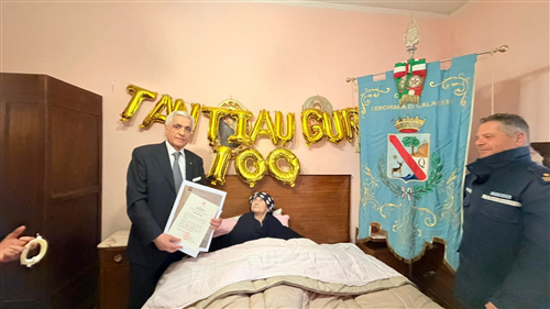 Oggi la nostra comunità celebra un traguardo straordinario e carico di emozione: i 100 anni della nostra cara concittadina, la Signora Agnese Santagada!