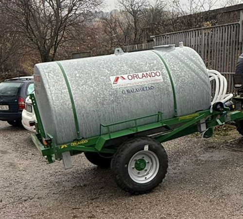 Consegna dei Nuovi Mezzi: Un Passo Avanti per il Parco Macchine Comunale!